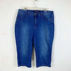 Gloria Vanderbilt Women's Capri Jeans Size 18 Blue The Perfect Fit Control Panel